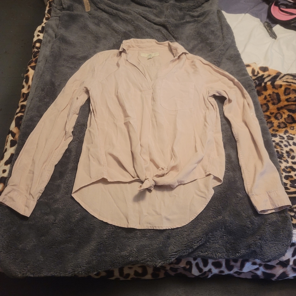 Thread & Supply - image 1